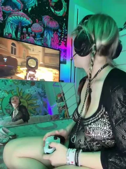 Saved: Cutiepiespanks Broadcast (March 11, 2026 06:14, 72min)