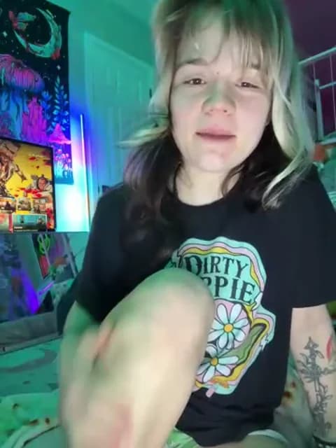 Saved: Cutiepiespanks Broadcast (March 18, 2026 02:49, 56min)