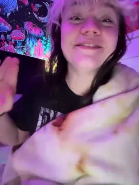 Saved: Cutiepiespanks Broadcast (April 30, 2026 07:08, 37min)