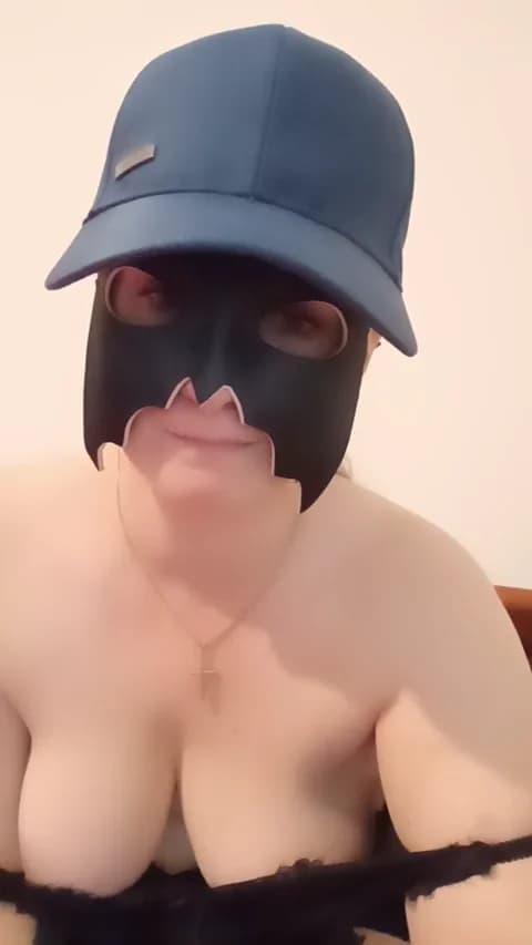 Saved: Elina94 Broadcast (January 12, 2026 10:30, 73min)