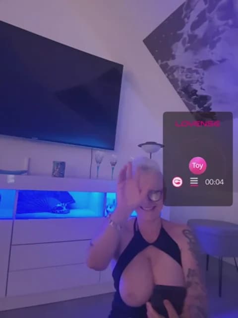 Saved: German_Milf Broadcast (May 11, 2026 18:56, 71min)