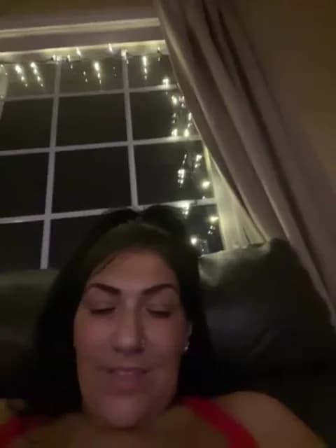 Saved: LittleMissEeve Broadcast (May 2, 2026 08:04, 33min)