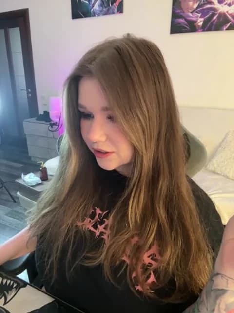 Saved: PumaShyXD Broadcast (April 6, 2026 11:23, 62min)