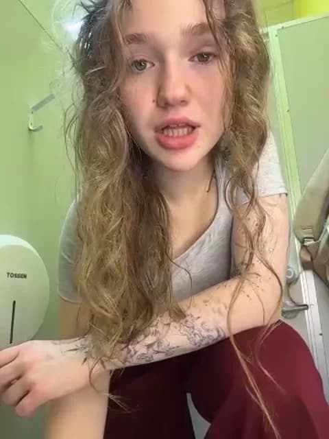 Saved: RussianWoman Broadcast (May 3, 2026 05:36, 38min)