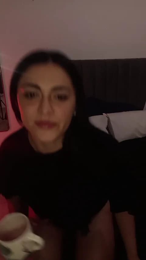 Saved: Soy_juxxx Broadcast (March 28, 2026 02:37, 52min)