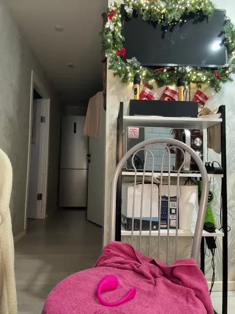 Saved: SweetyMia Broadcast (January 16, 2026 14:07, 71min)