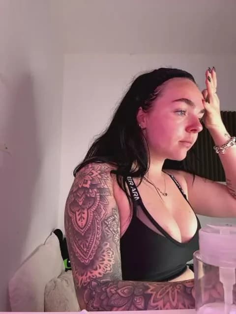 Saved: YorkshireGirly Broadcast (January 20, 2026 07:48, 36min)