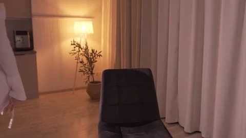 Saved: alissa_wxw Broadcast (January 14, 2026 22:03, 76min)