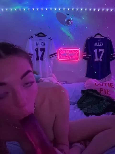 Saved: babygingerboo Broadcast (April 30, 2026 08:56, 59min)