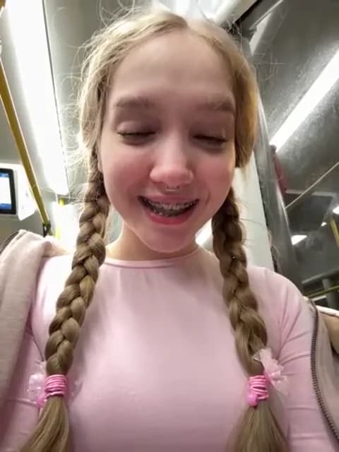 Saved: bambi_lu Broadcast (January 14, 2026 20:22, 57min)