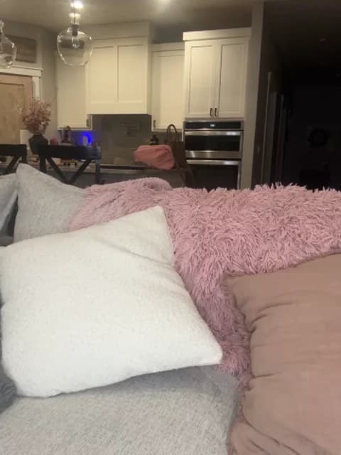 Saved: docmilf12 Broadcast (March 9, 2026 02:41, 64min)