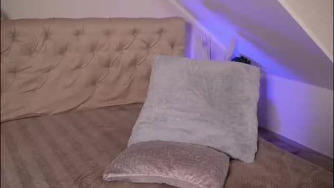 Saved: hotmilfbitch Broadcast (January 11, 2026 23:32, 34min)