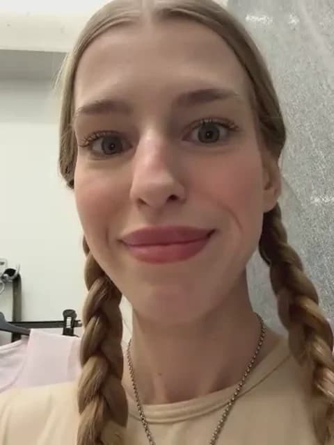 Saved: kira_mia Broadcast (January 16, 2026 17:31, 33min)