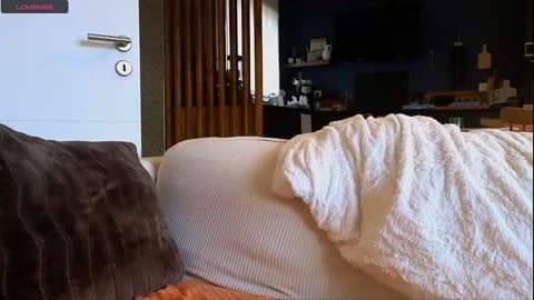 Saved: luxymin Broadcast (January 19, 2026 10:45, 72min)