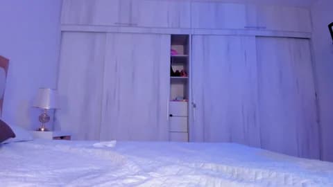 Saved: mia_hank Broadcast (April 9, 2026 15:25, 72min)