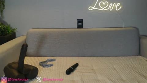 Saved: tassiaraujo Broadcast (April 22, 2026 24:59, 50min)