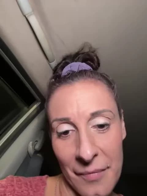 Saved: therealbeverlycious Broadcast (April 13, 2026 22:43, 39min)